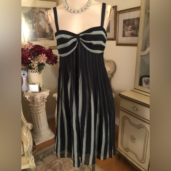 George’s Rech French collection stripped side zipper cocktail dress size 38(8)